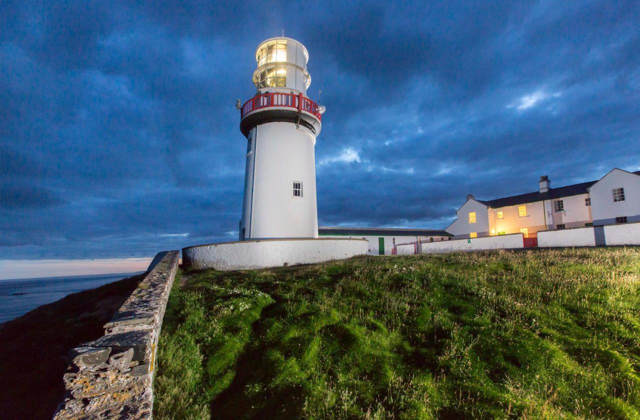 Galley Head Lightkeeper'S Houses Donoure Екстериор снимка